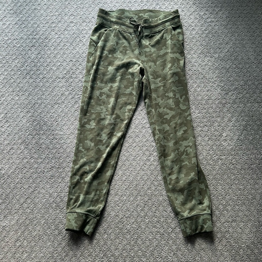 Lululemon jogger